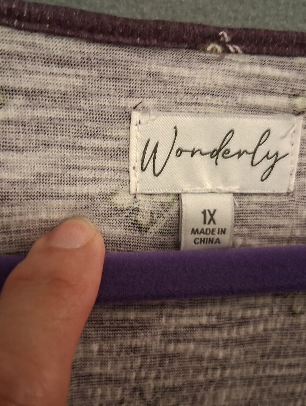 Wonderly Plum Knit Top with White Flowers Women's Size 1X